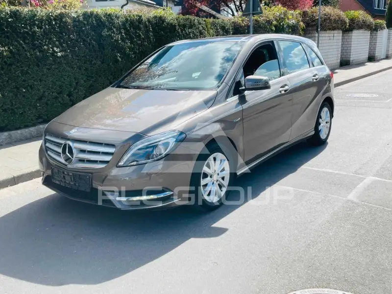 2012 Mercedes Benz B 180