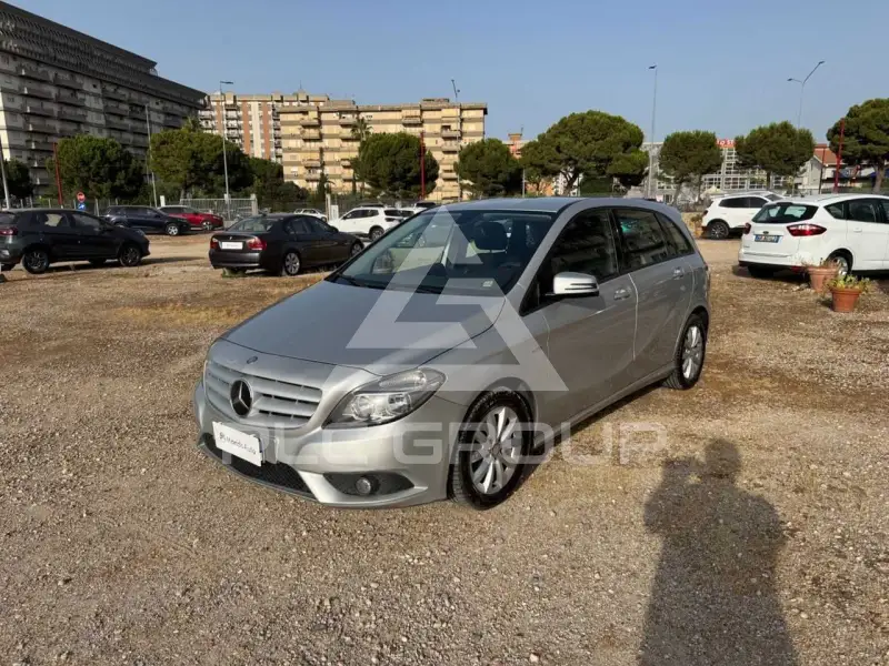 2012 Mercedes Benz B 180