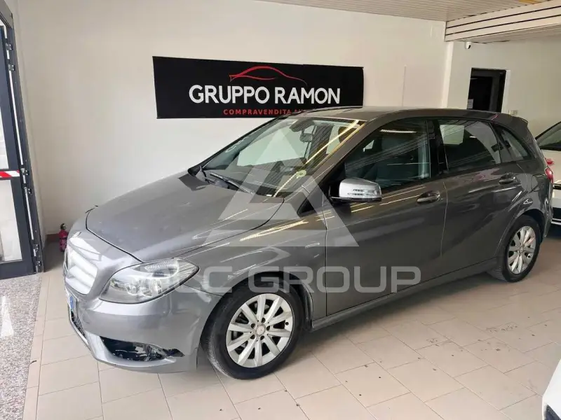 2012 Mercedes Benz B 180