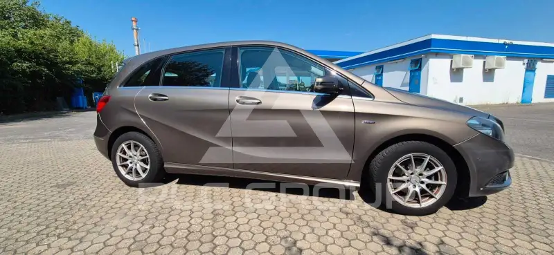 2012 Mercedes Benz B 180