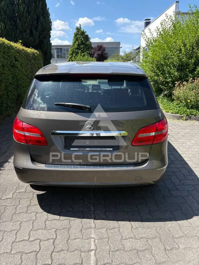 2012 Mercedes Benz B 180
