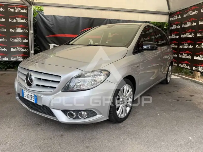 2012 Mercedes Benz B 180
