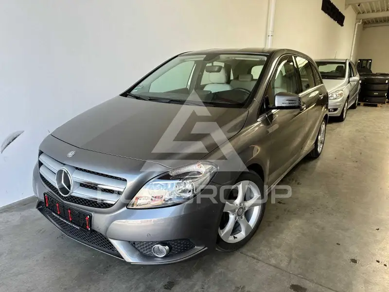 2012 Mercedes Benz B 180