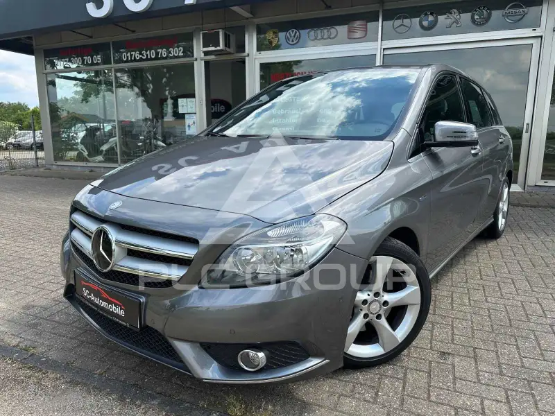 2012 Mercedes Benz B 180