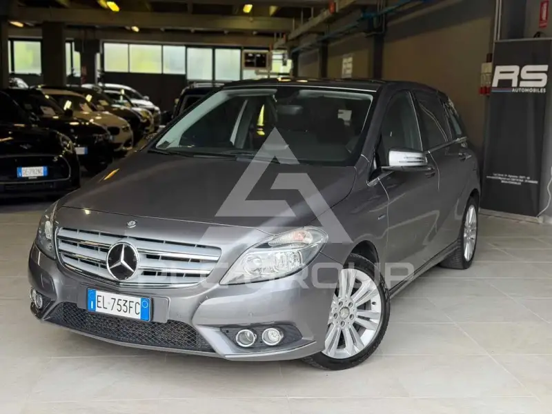 2012 Mercedes Benz B 180