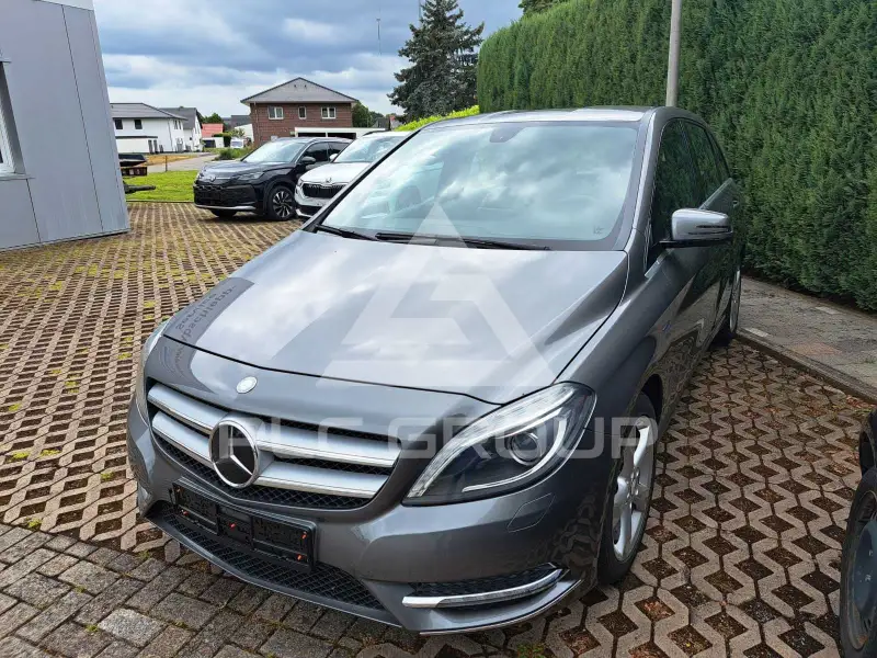 2012 Mercedes Benz B 180