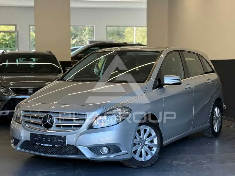 2012 Mercedes Benz B 180