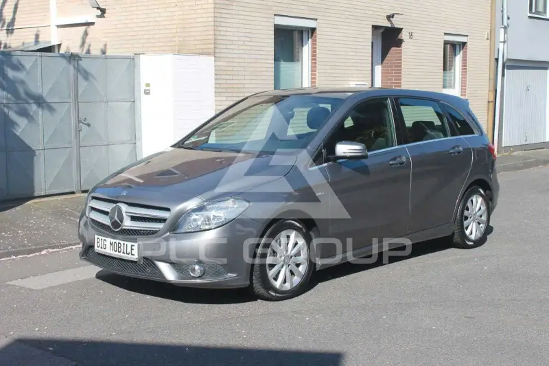 2012 Mercedes Benz B 180