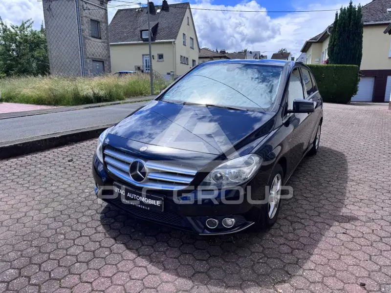 2012 Mercedes Benz B 180