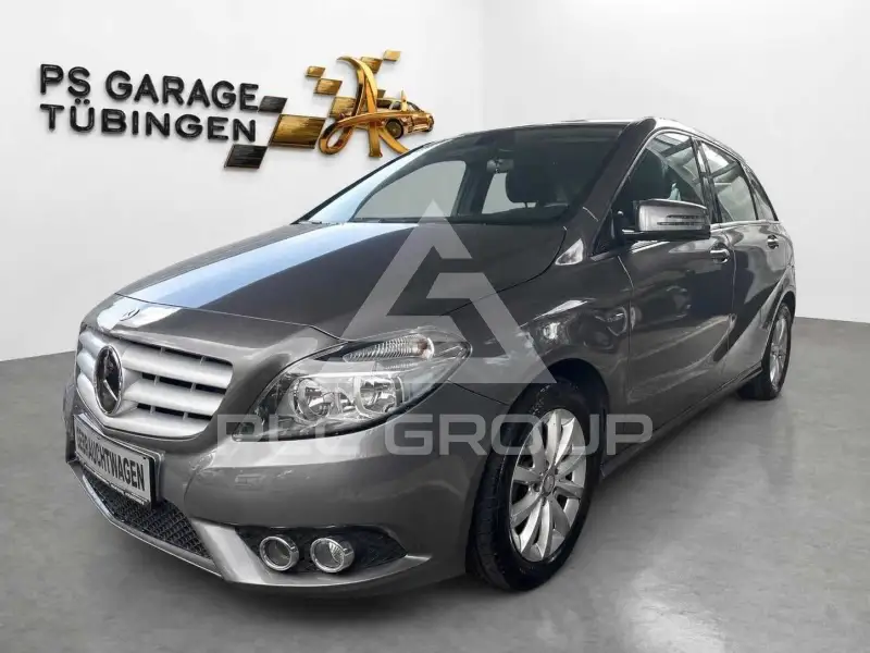 2012 Mercedes Benz B 180