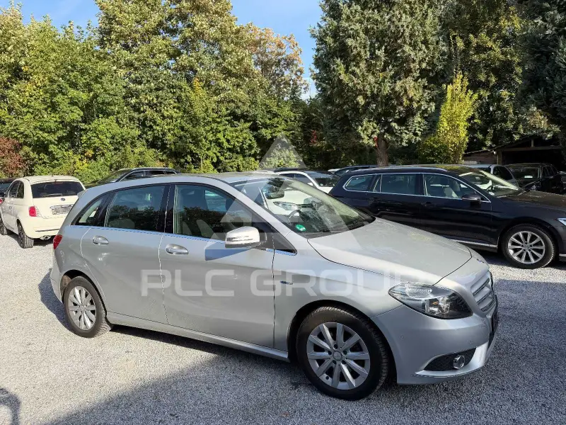 2012 Mercedes Benz B 180