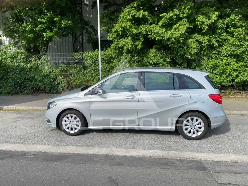 2012 Mercedes Benz B 180