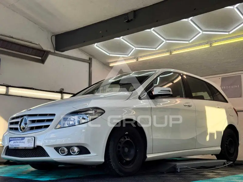 2012 Mercedes Benz B 180