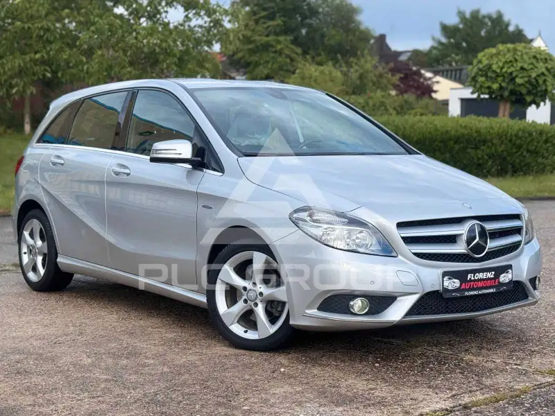 2012 Mercedes Benz B 180