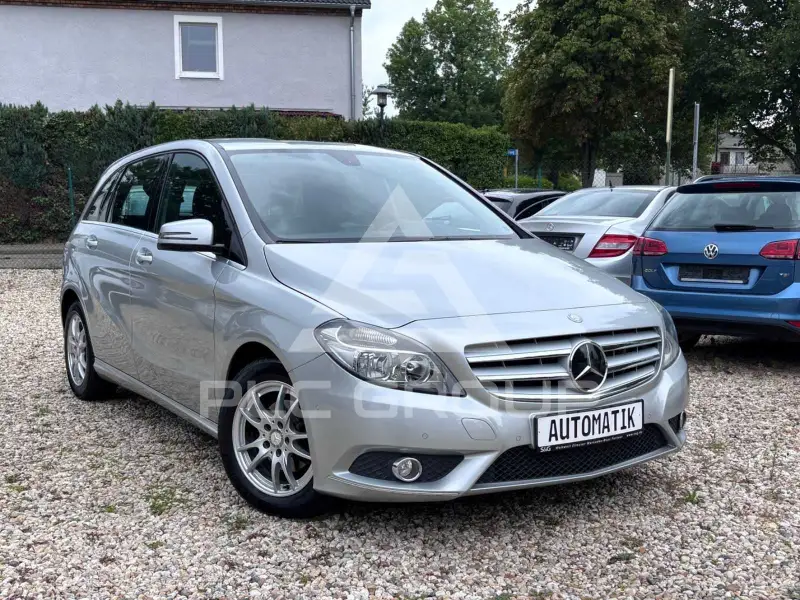 2012 Mercedes Benz B 180