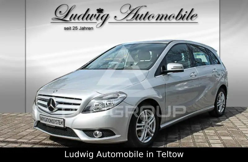 2012 Mercedes Benz B 180