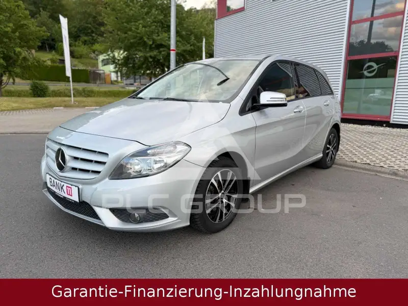 2012 Mercedes Benz B 180