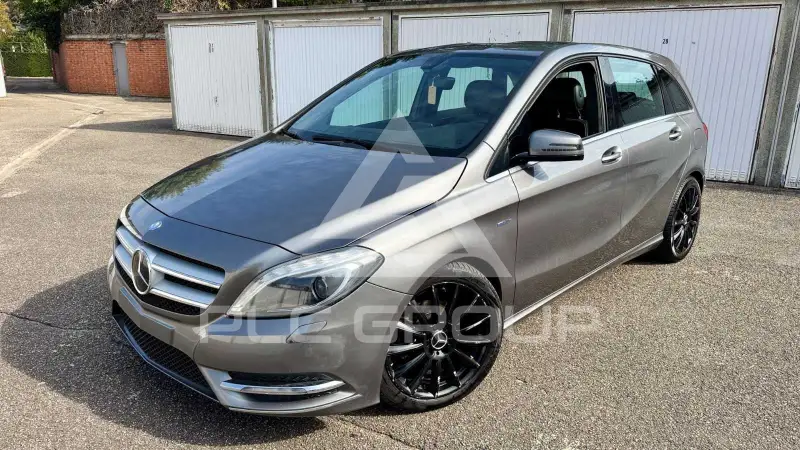 2012 Mercedes Benz B 180