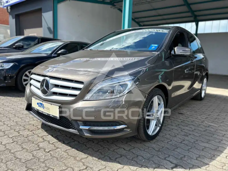 2012 Mercedes Benz B 180