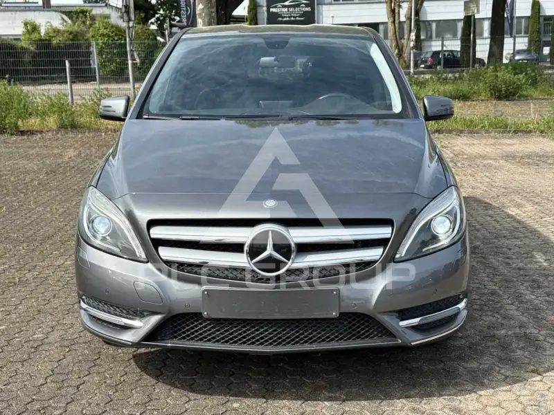 2012 Mercedes Benz B 180