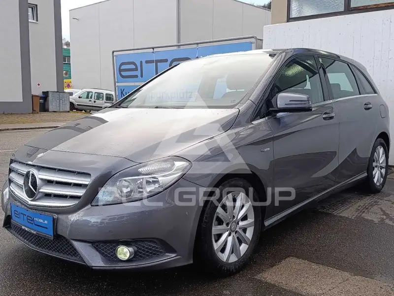 2012 Mercedes Benz B 180