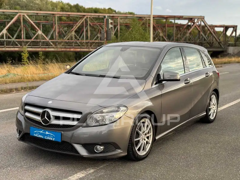 2012 Mercedes Benz B 180