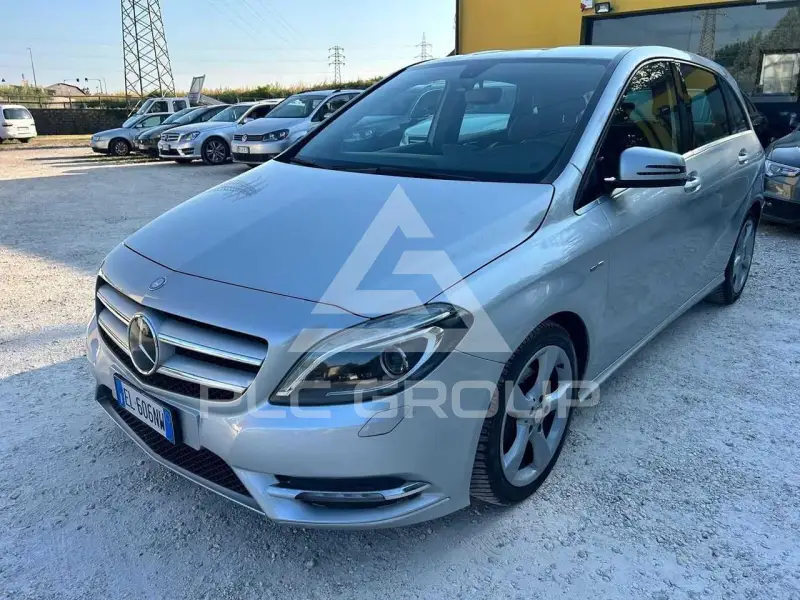 2012 Mercedes Benz B 180