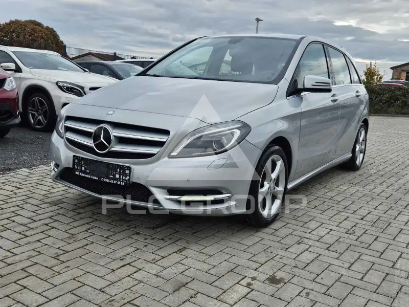 2012 Mercedes Benz B 180