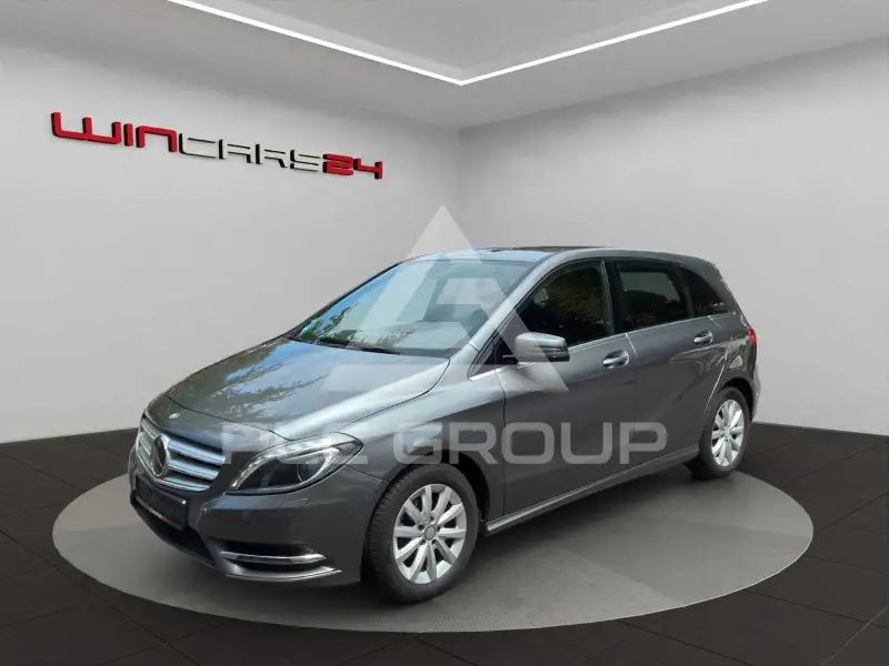 2012 Mercedes Benz B 180
