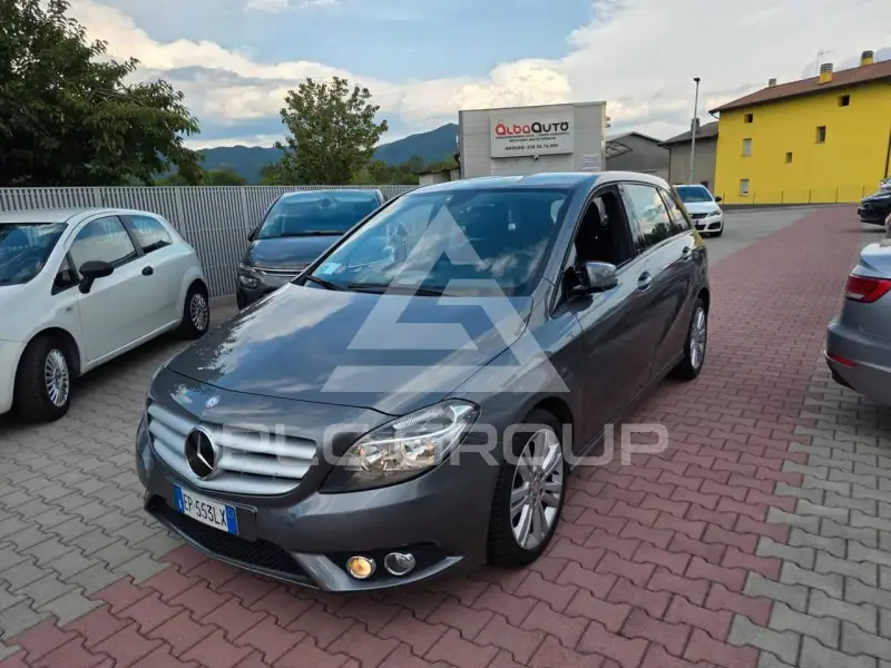 2012 Mercedes Benz B 180