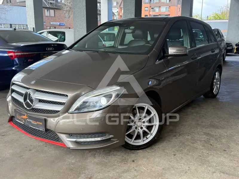 2012 Mercedes Benz B 180