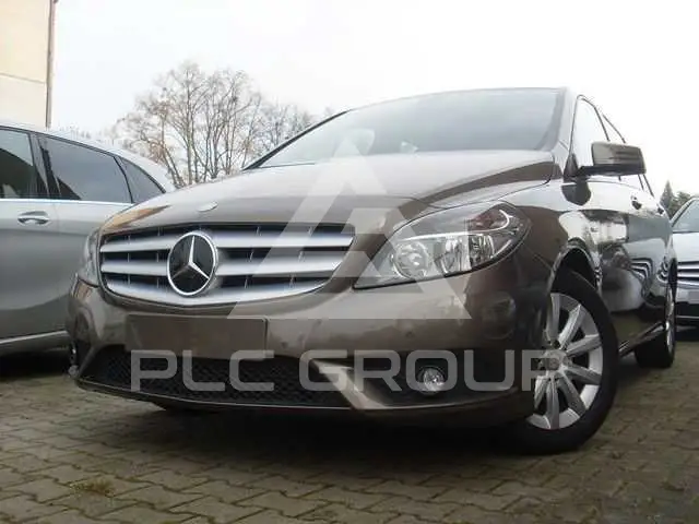 2012 Mercedes Benz B 180