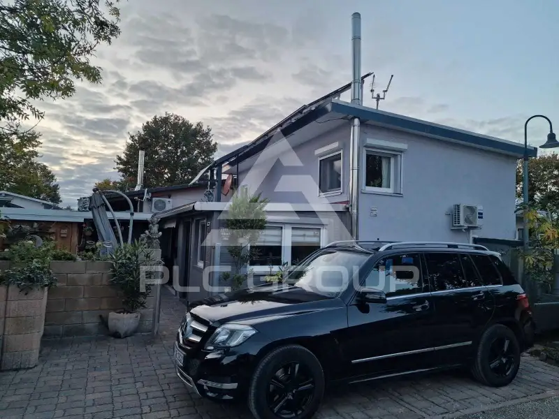 2012 Mercedes Benz GLK 200