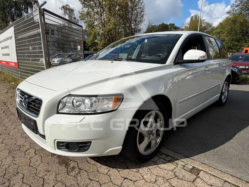 2012 Volvo V50