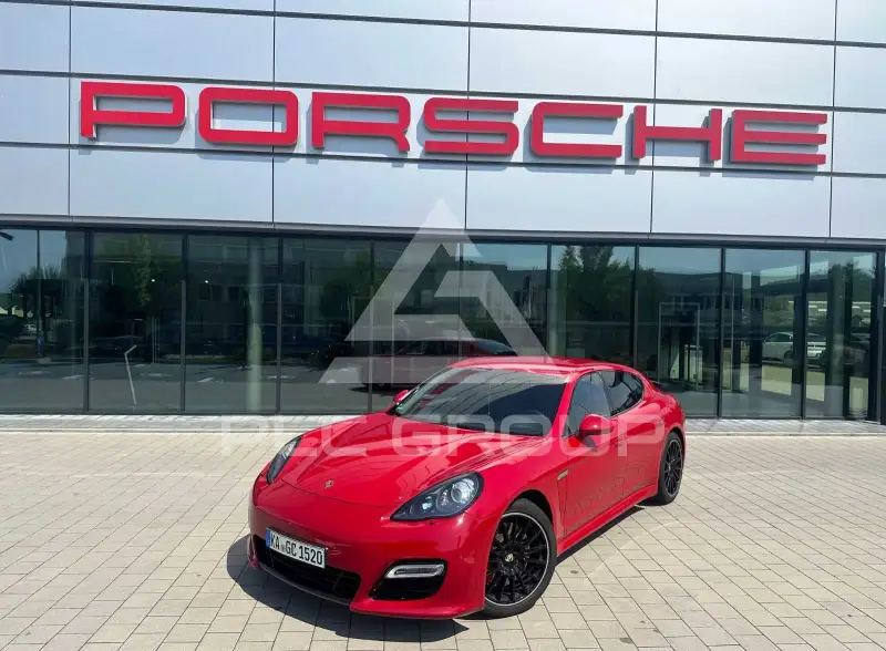2012 Porsche Panamera