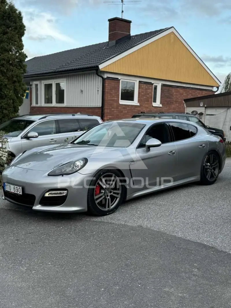 2012 Porsche Panamera