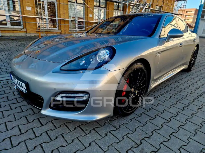2012 Porsche Panamera