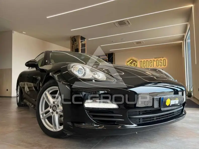 2012 Porsche Panamera