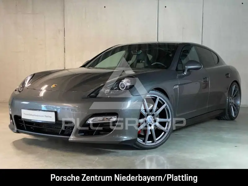 2012 Porsche Panamera