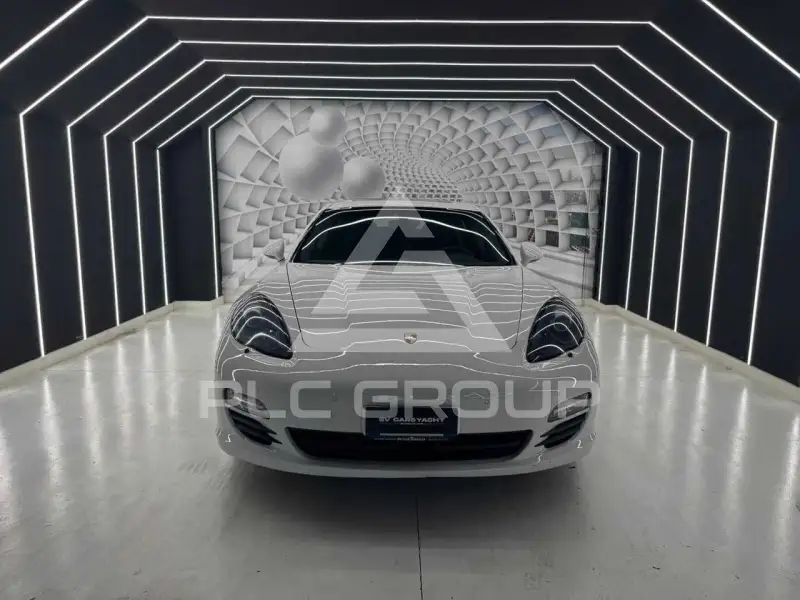 2012 Porsche Panamera