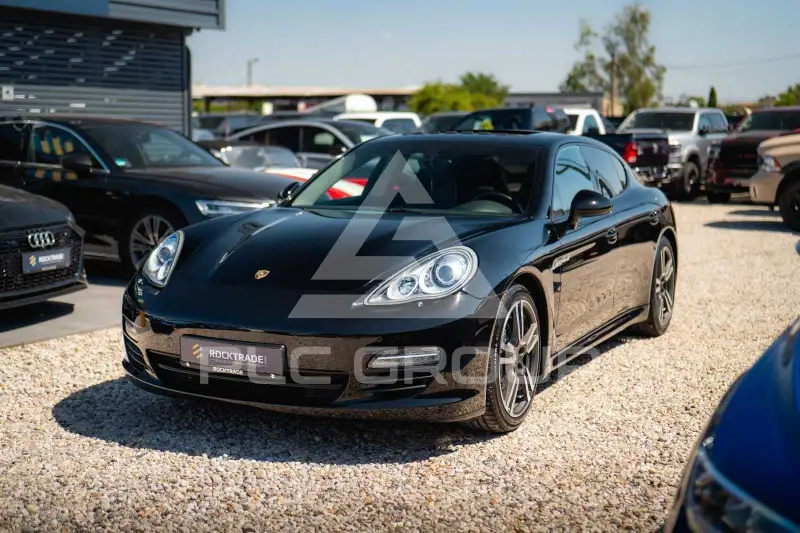2012 Porsche Panamera