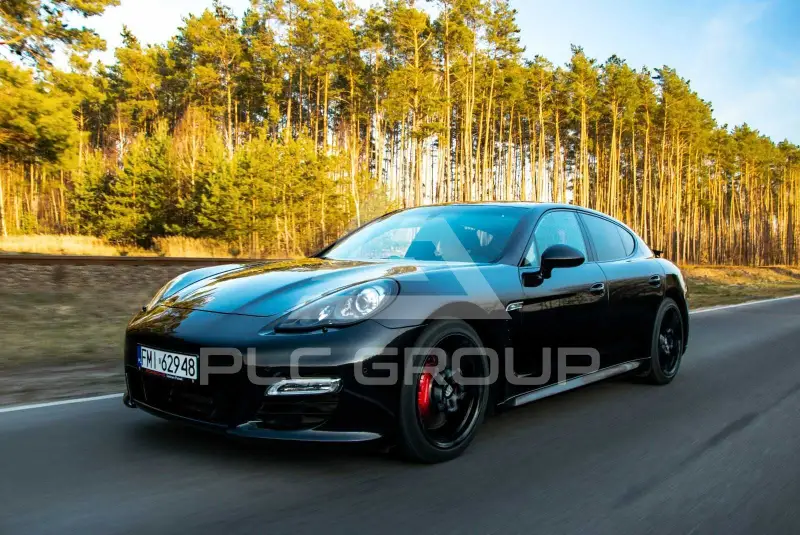 2012 Porsche Panamera