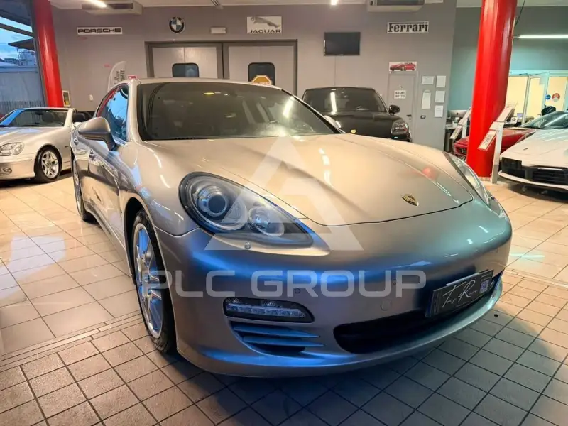 2012 Porsche Panamera