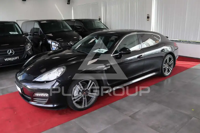 2012 Porsche Panamera
