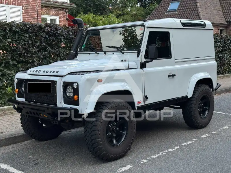 2012 Land Rover DEFENDER