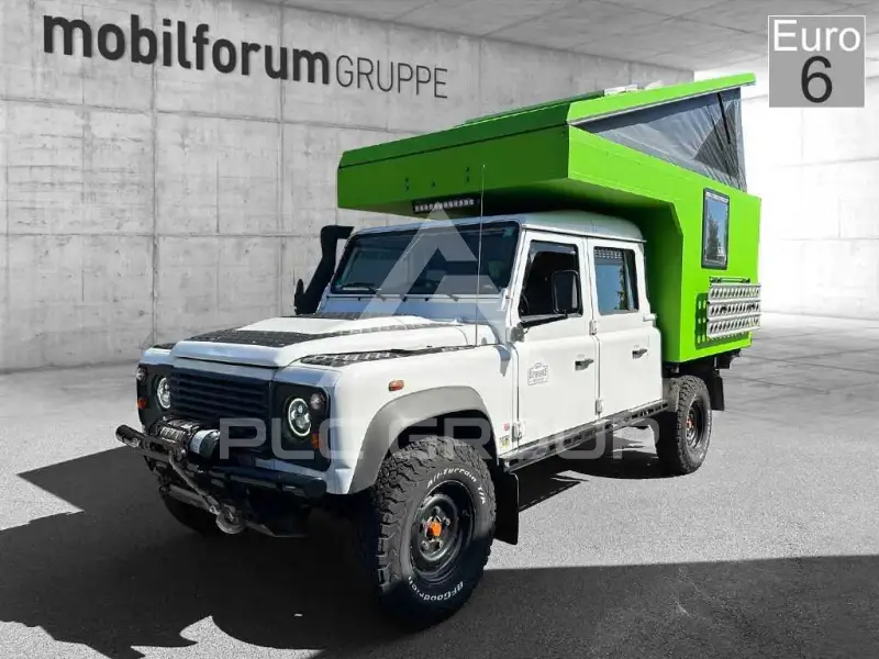2012 Land Rover DEFENDER