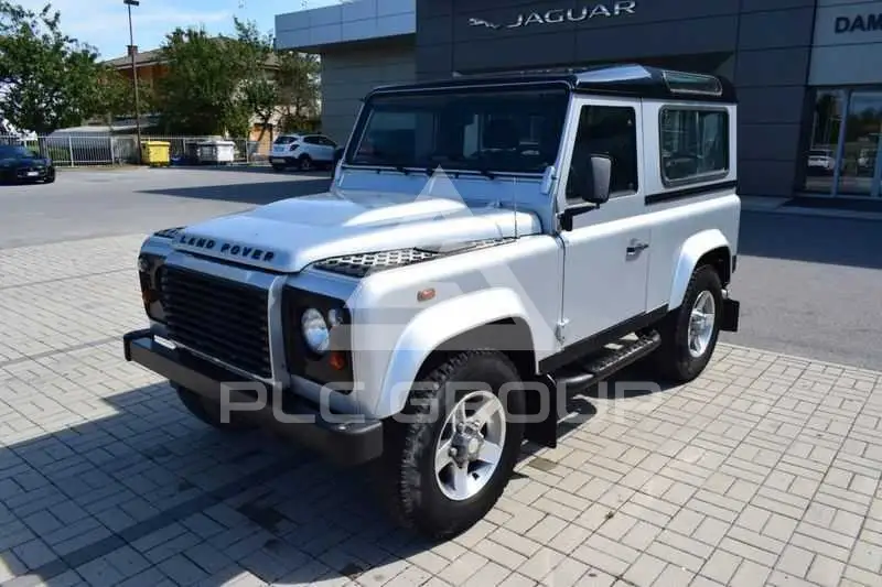 2012 Land Rover DEFENDER