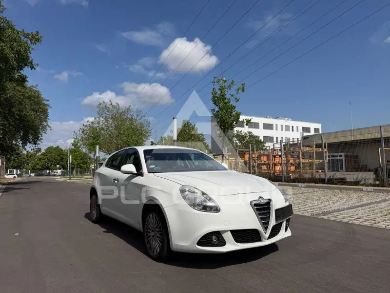 2012 Alfa Romeo Giulia