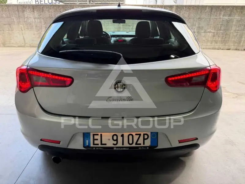 2012 Alfa Romeo Giulia