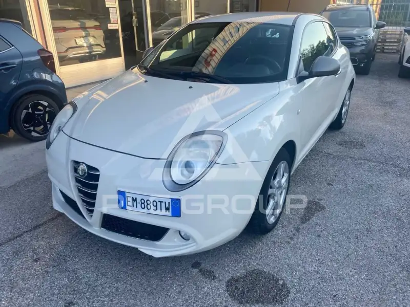 2012 Alfa Romeo Mito